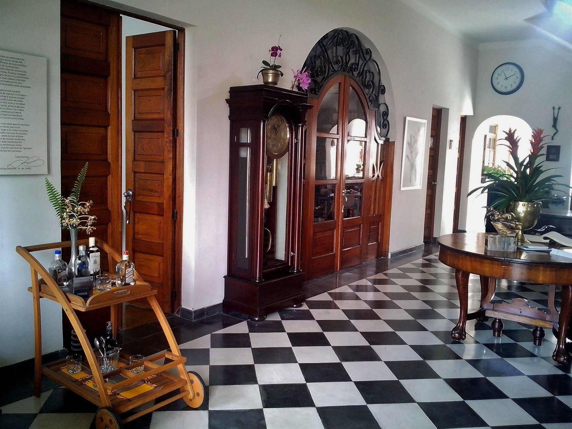 Hotel Don Alfonso Pereira Exterior foto